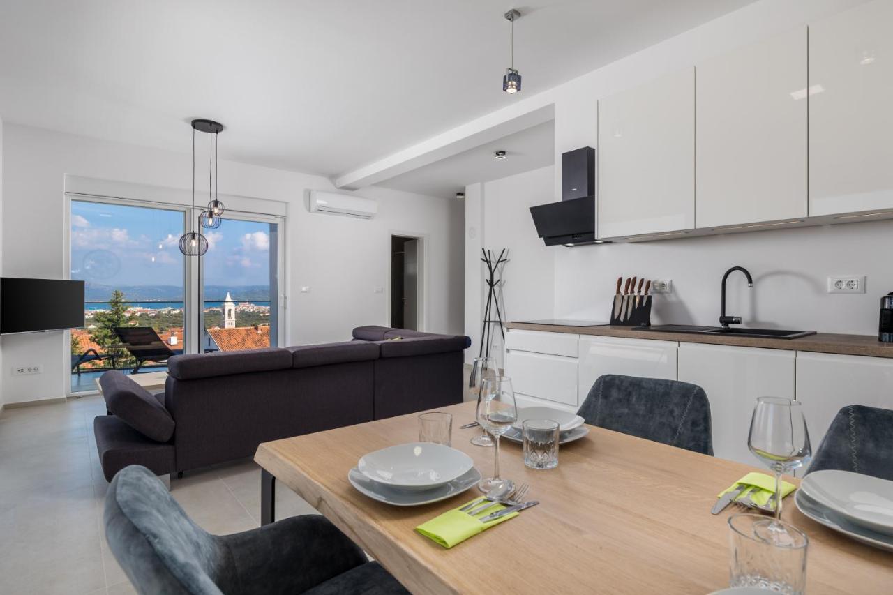 Mare & Skye Apartment *