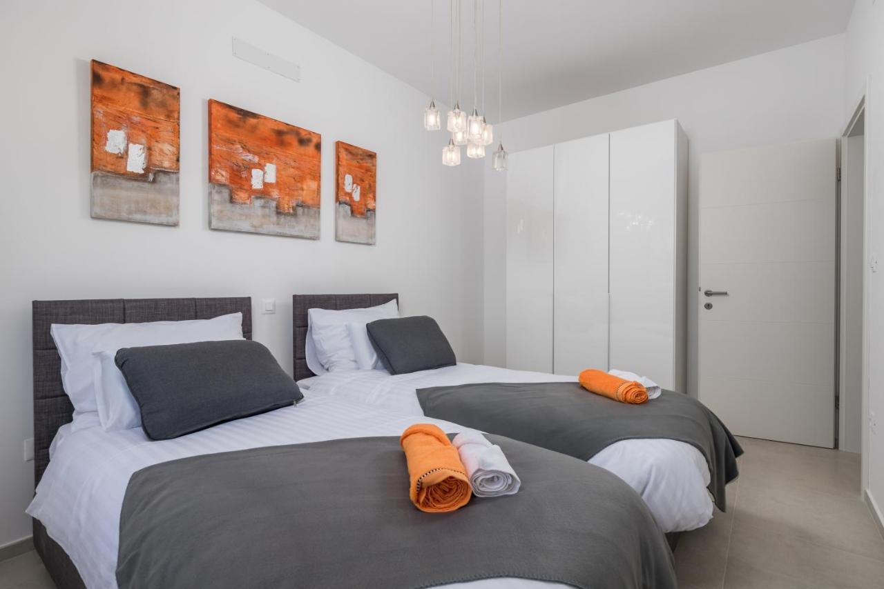 Mare & Skye Apartment Murter